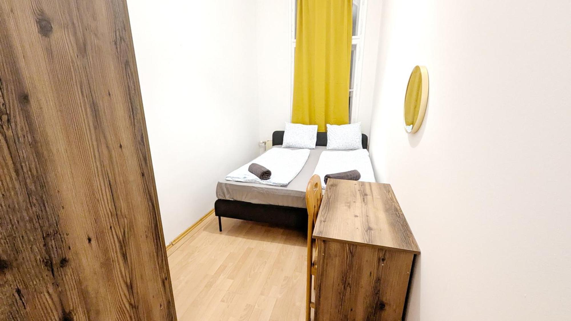 Spacious - 15 Min From Airport & Center, 5 Min From Main-bus Station Ez8 Wien